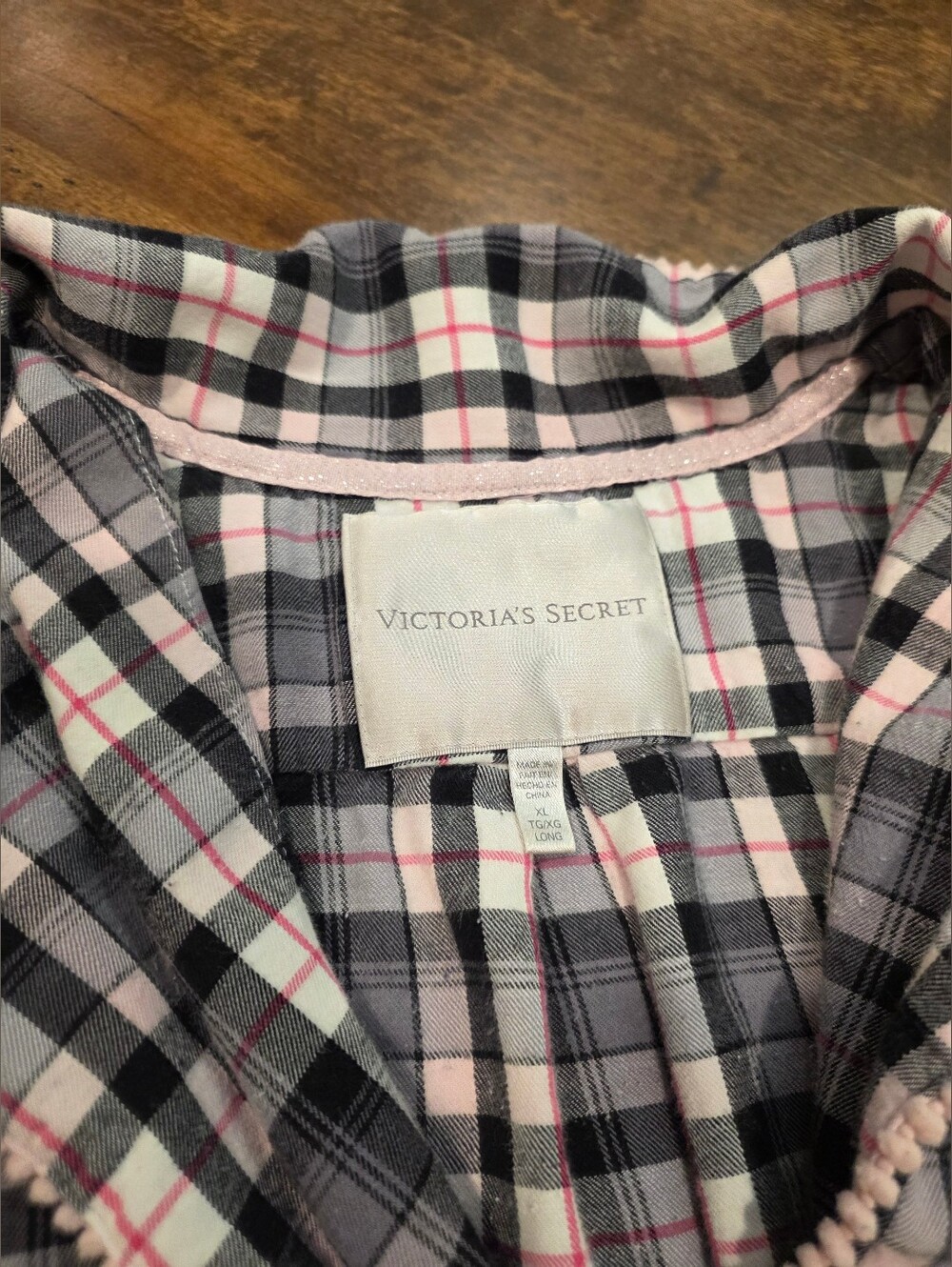 Victoria's Secret Black White Pink Plaid Pajama Set Long Sleeve Button Pants XL - Picture 11 of 16
